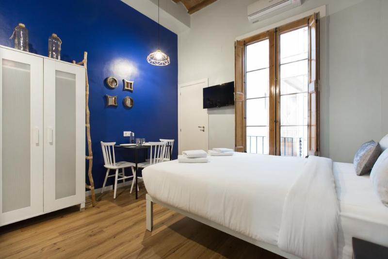 En Ferran By The Streets Hotell Barcelona Exteriör bild